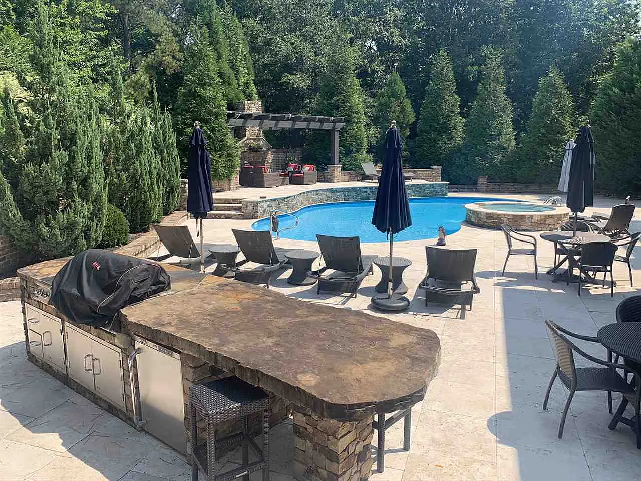 105 Considine Ct, Cary